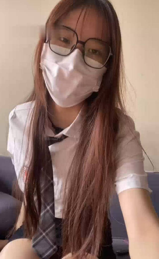 很漂亮的妹子 很勾引人